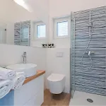 Lovely Home In Tkon With House A Panoramic View 度假居 特孔