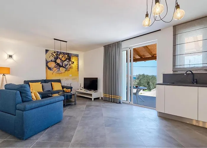 펜션 3 Bedroom Stunning In