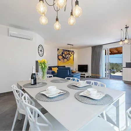 Lovely In With House A Panoramic View Tkon