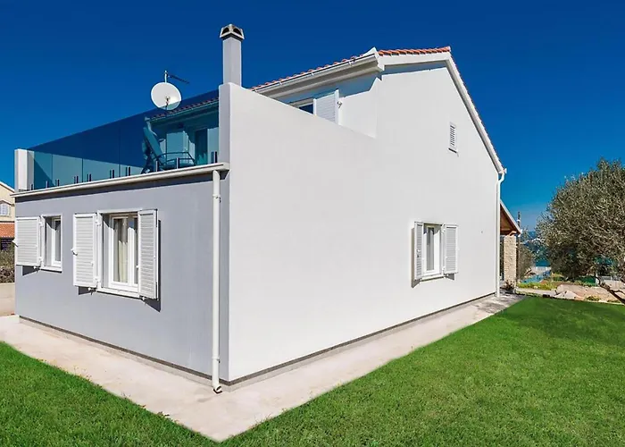 3 Bedroom Stunning In Casa vacanze *